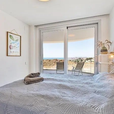 Fantastic Two Bedroom Apartment. Lejlighed *