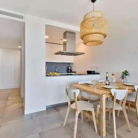Fantastic Two Bedroom Apartment. Fuengirola